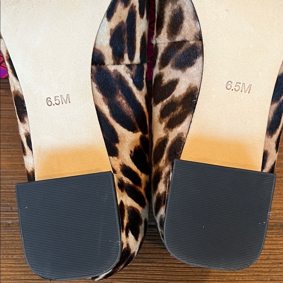Tory Burch Gigi Pump printed haircalf Natural Leopard Flats with Gold Accents - Picture 9 of 11